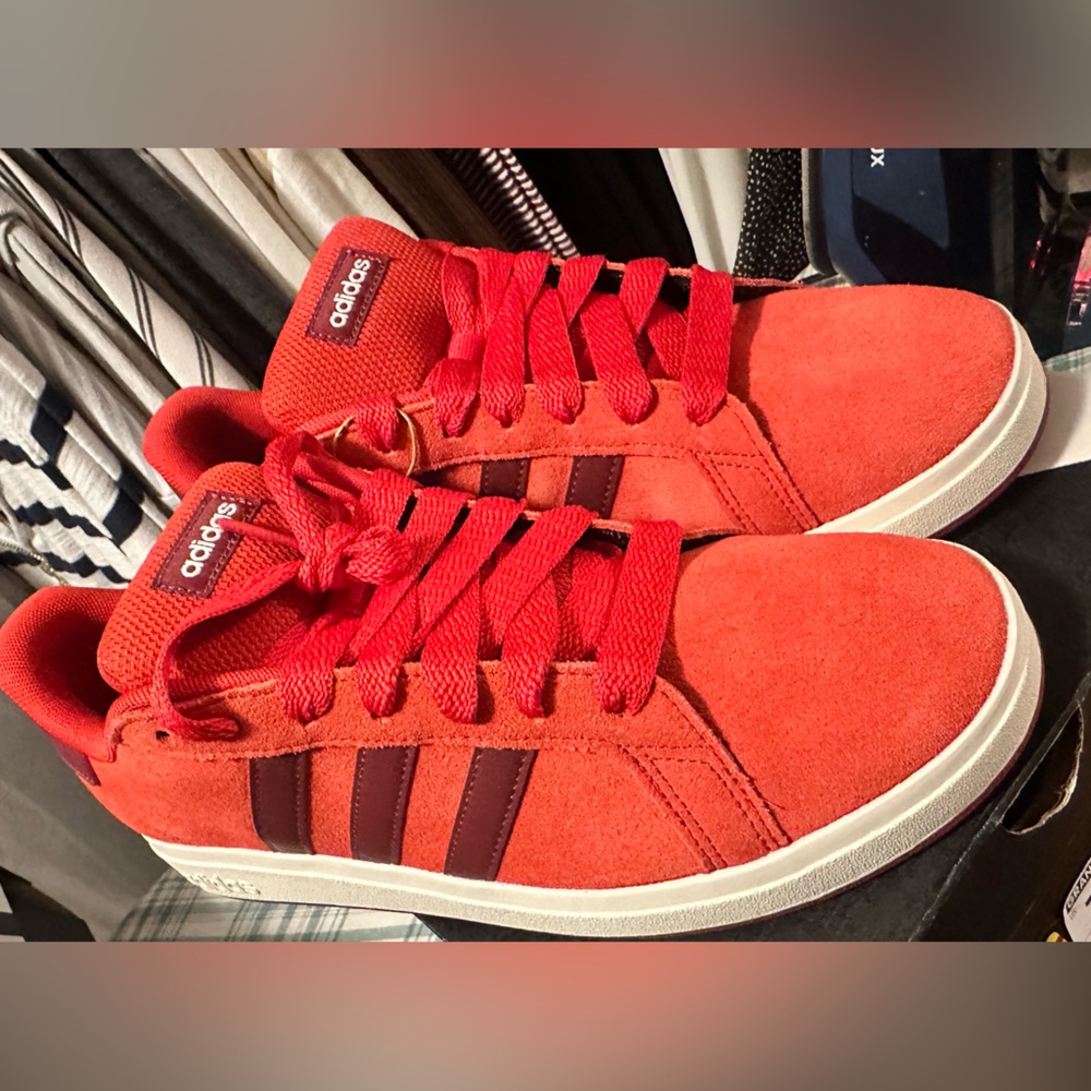 Adidas Grand Court